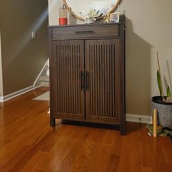 Ishpreet 5-Tier Shoe Storage Cabinet With Doors And Drawer, Wooden Shoe Rack Organizer