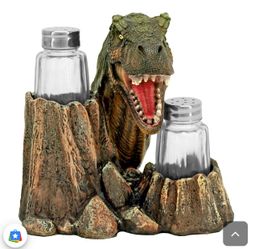 Dinosaur salt shaker