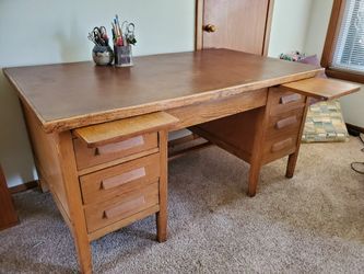 Antique desk (heavy duty)