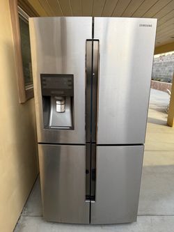 Refrigerator Refrigerator