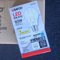 6 Pack SATCO LED. 8W /A19 /60W
