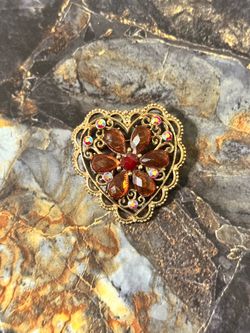 Antique Gold Filigree Heart Brooch