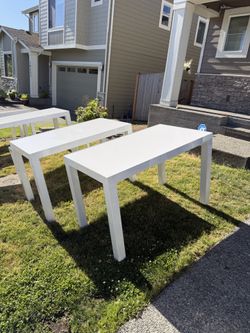 Modern White Furniture Set – Multiple Pieces Available