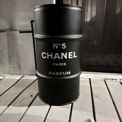 Chanel barrel
