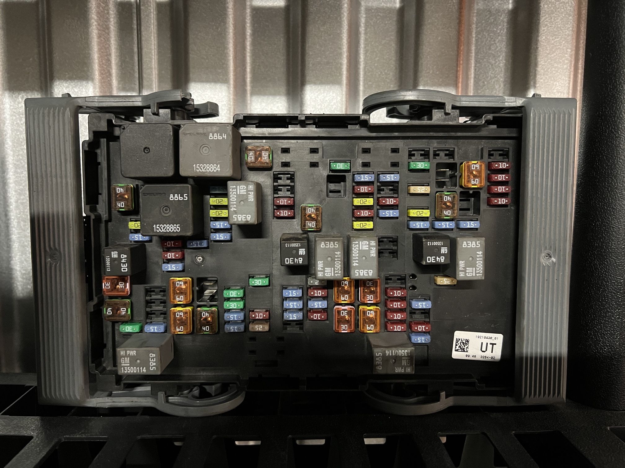 2007-2009 Chevy, GMC FuseBox OEM (UT)