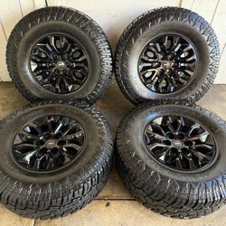 17” Ford F-150 Raptor SVT wheels rims & tires 