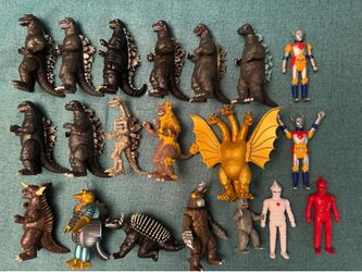 20 Godzilla Super 7 Reaction Figures Loose Set Toho