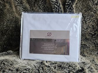 Danjor Linens Platinum 1800 Queen Sheet Set
