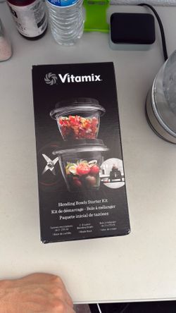 Vitamix 2 sets  of Blending Bowls - brandnew