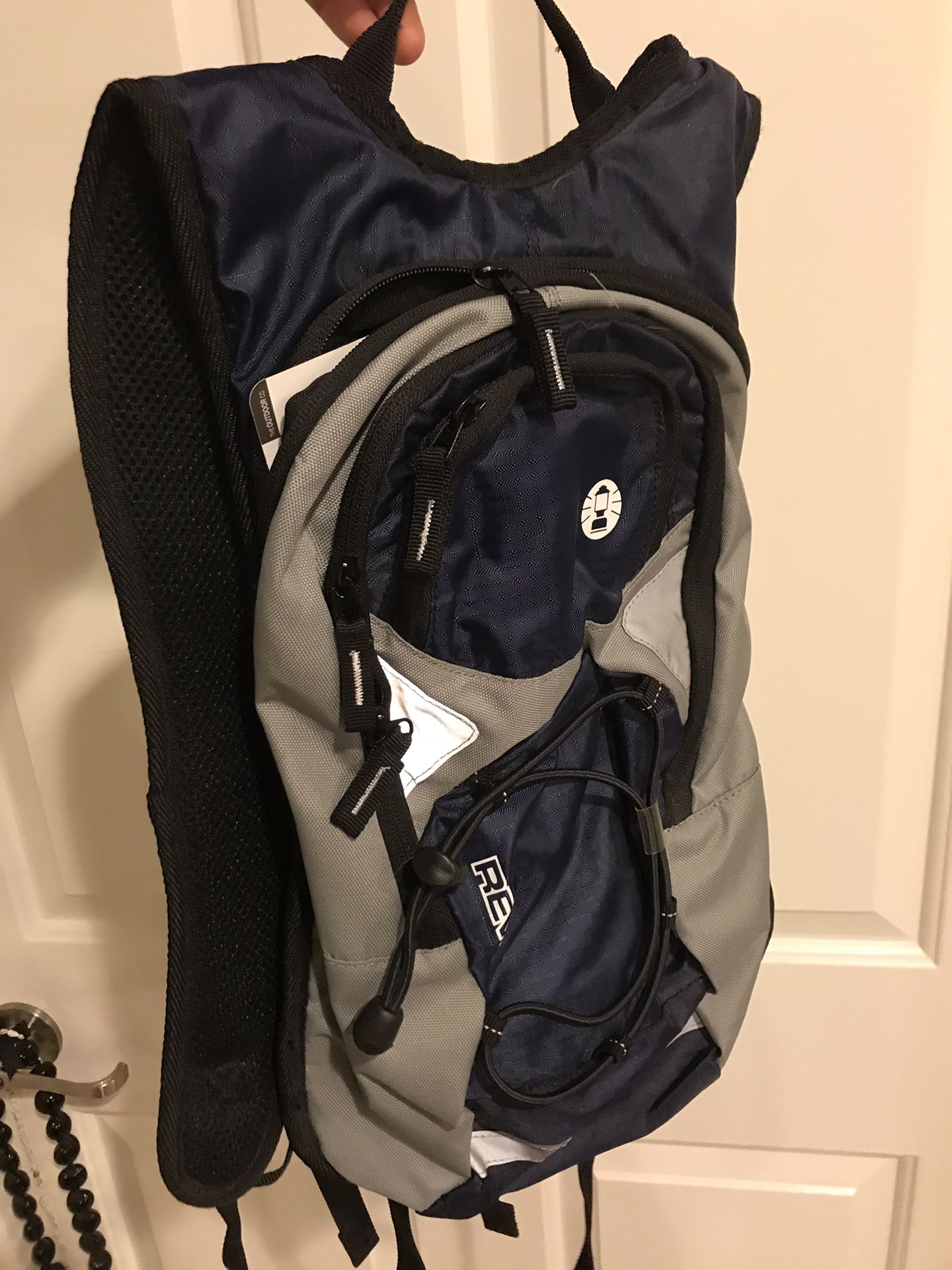 Revel 8L Hydration backpack