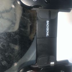 Backbone Iphone lighting Plug In Controller 