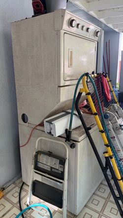 Stacked Washer and Dryer Unit