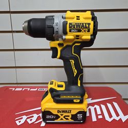 NEW DeWalt 20V XR Brushless Drill Driver With 5AH Battery