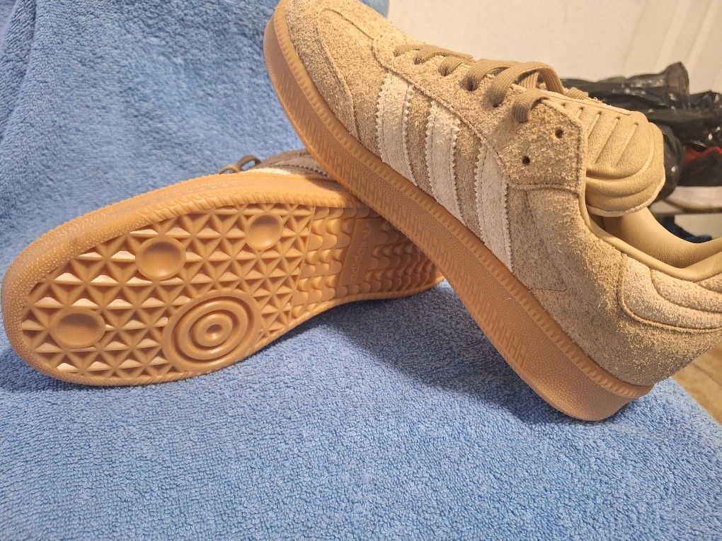 BRAND NEW* ADIDAS SAMBA XLG UNISEX SZ.12 MEN/13 WOMEN