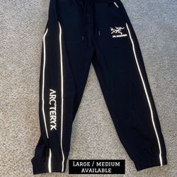 Arc’teryx X Jill Sander Nylon Joggers, Large / Medium Available (check out my page🔥) 