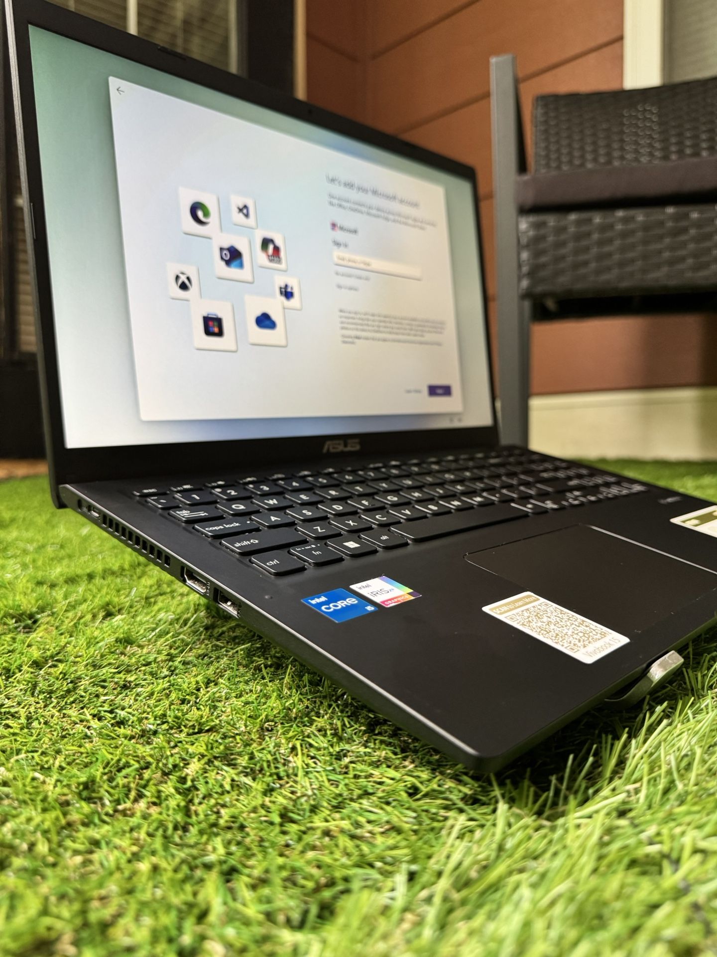 Asus VivoBook X515EA Laptop 15.6"FHD Intel i5-1135G7 2.4GHz 16GB 1TB