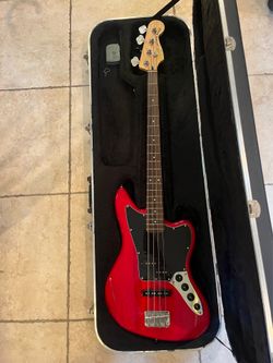 Squier Vintage Modified Jazz Bass (Mint) W/ SKB Freedom Hardshell Case