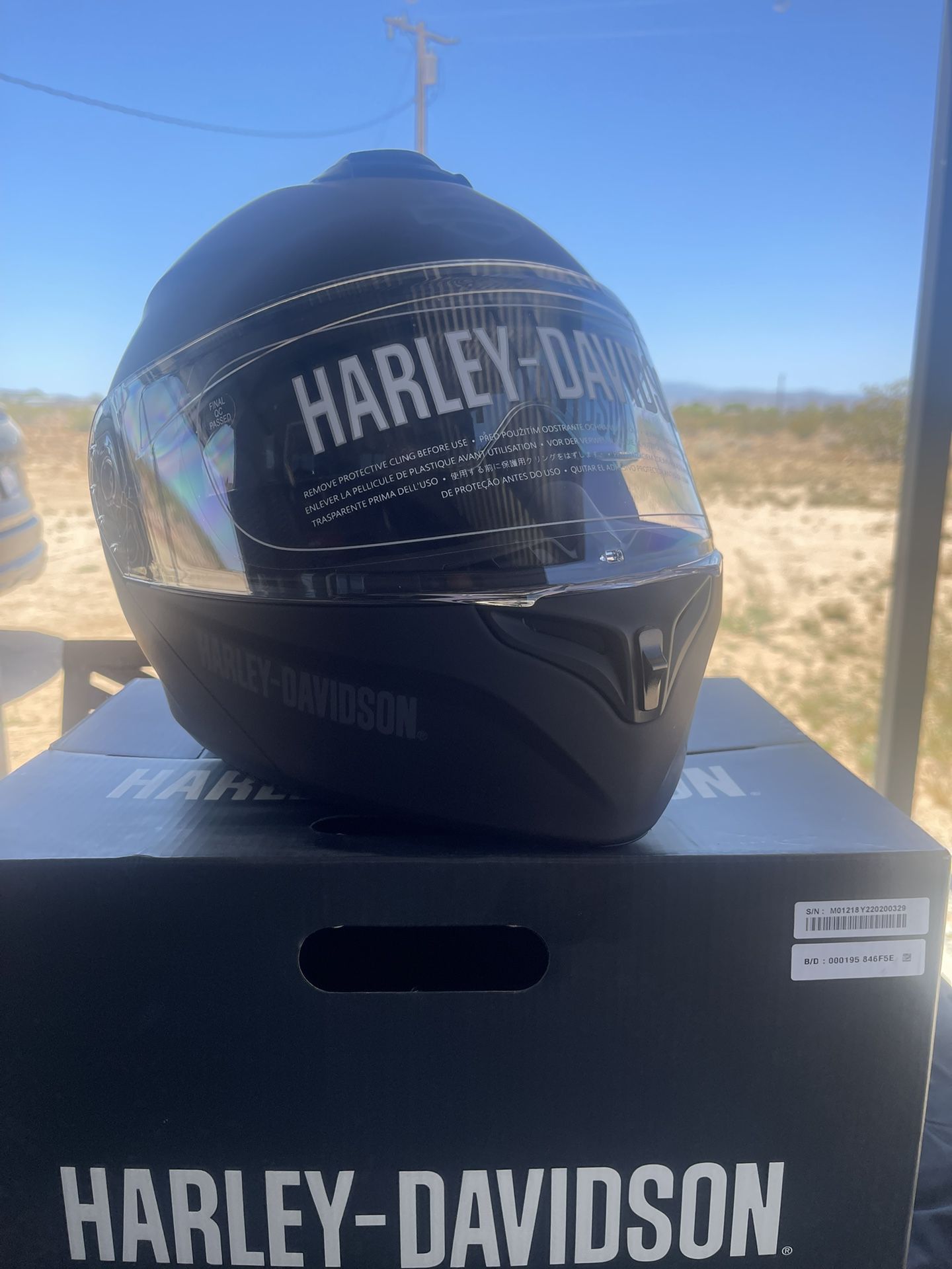 Brand New XXL Harley Davidson Outrush R Bluetooth Helmet