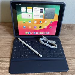 Apple iPad 7th Generation 128GB With Logitech Keyboard and Pencil 