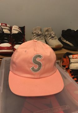 Supreme 3m reflective “S” logo hat in pink