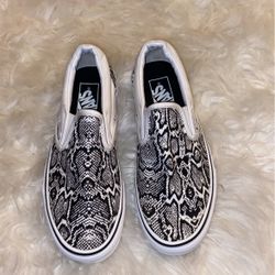 Vans 