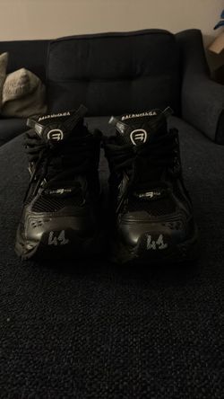 Balenciaga Runners All black