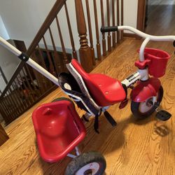 Easy Steer Bike for Toddler, Kids Tricycle with Red/White Easy Steer Tricycle