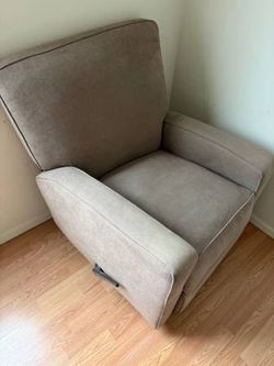 Free Chair