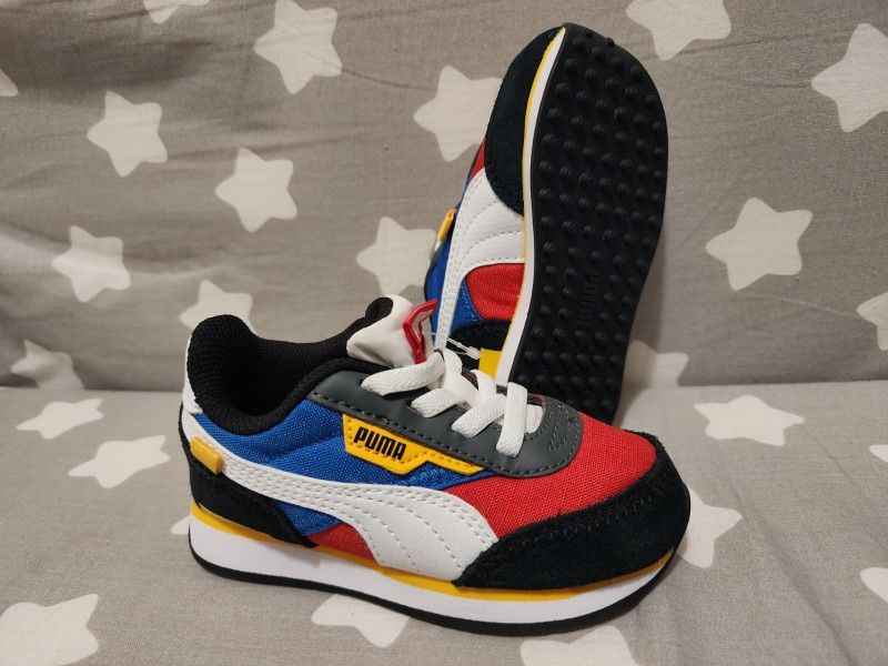 INFANT PUMA SHOES SIZE 7C- FREE DELIVERY