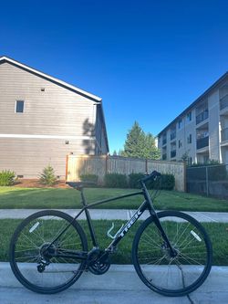 Trek FX 1 Disc Hybrid Bike – Large Frame, 700×35c