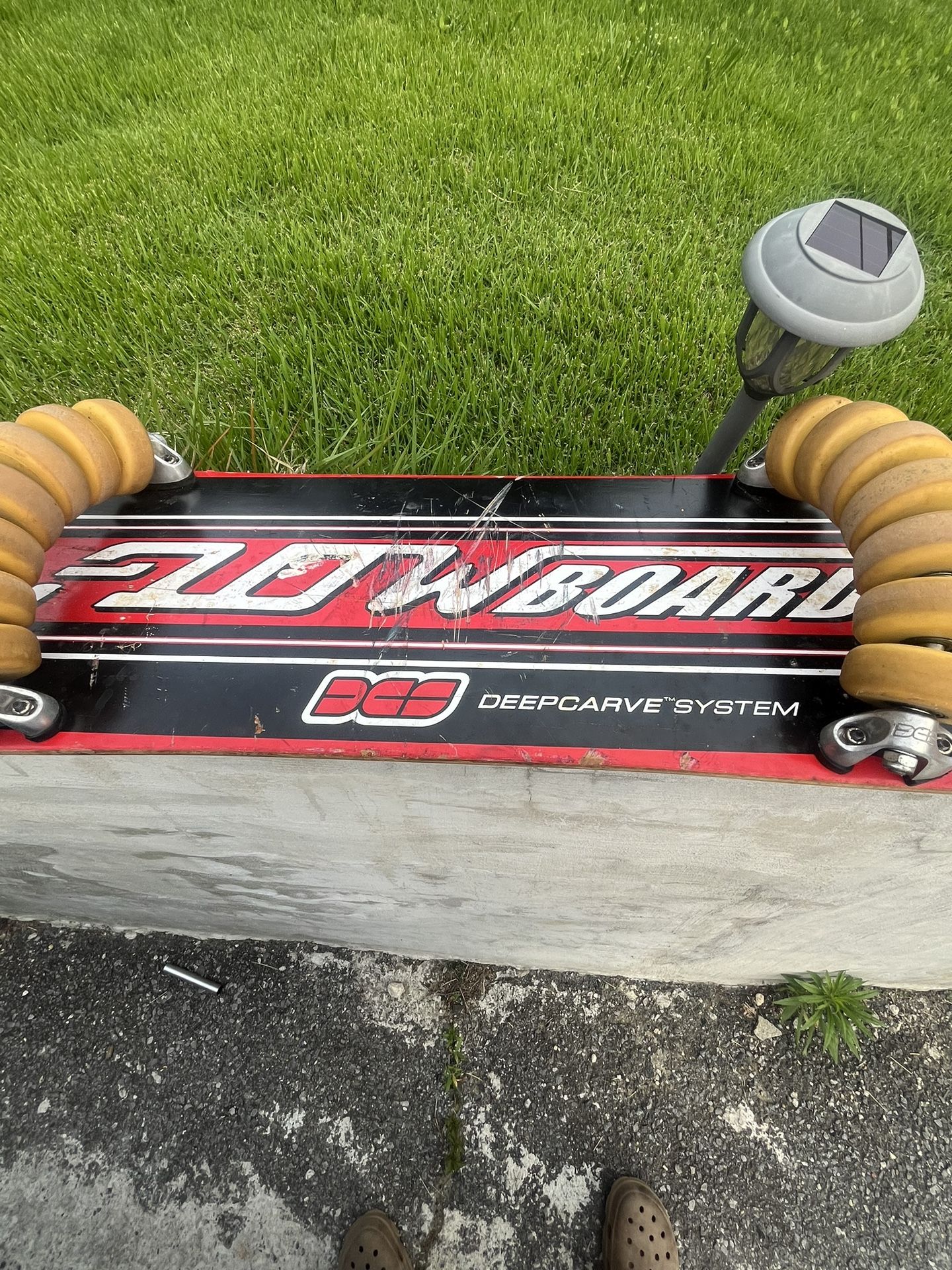 Flow Board 14 Wheel Skateboard Deep Carve System 36 Flowboard