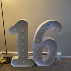 16 Number Marquee 
