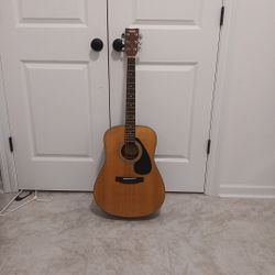 Yamaha FG830 Acoustic Guitar I Think