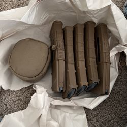 Rifle cleaning Kit With magazines