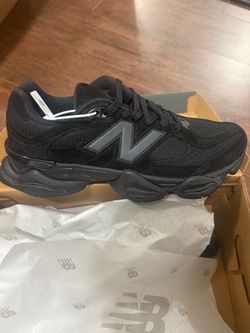New Balance 9060r brand new size 10.5