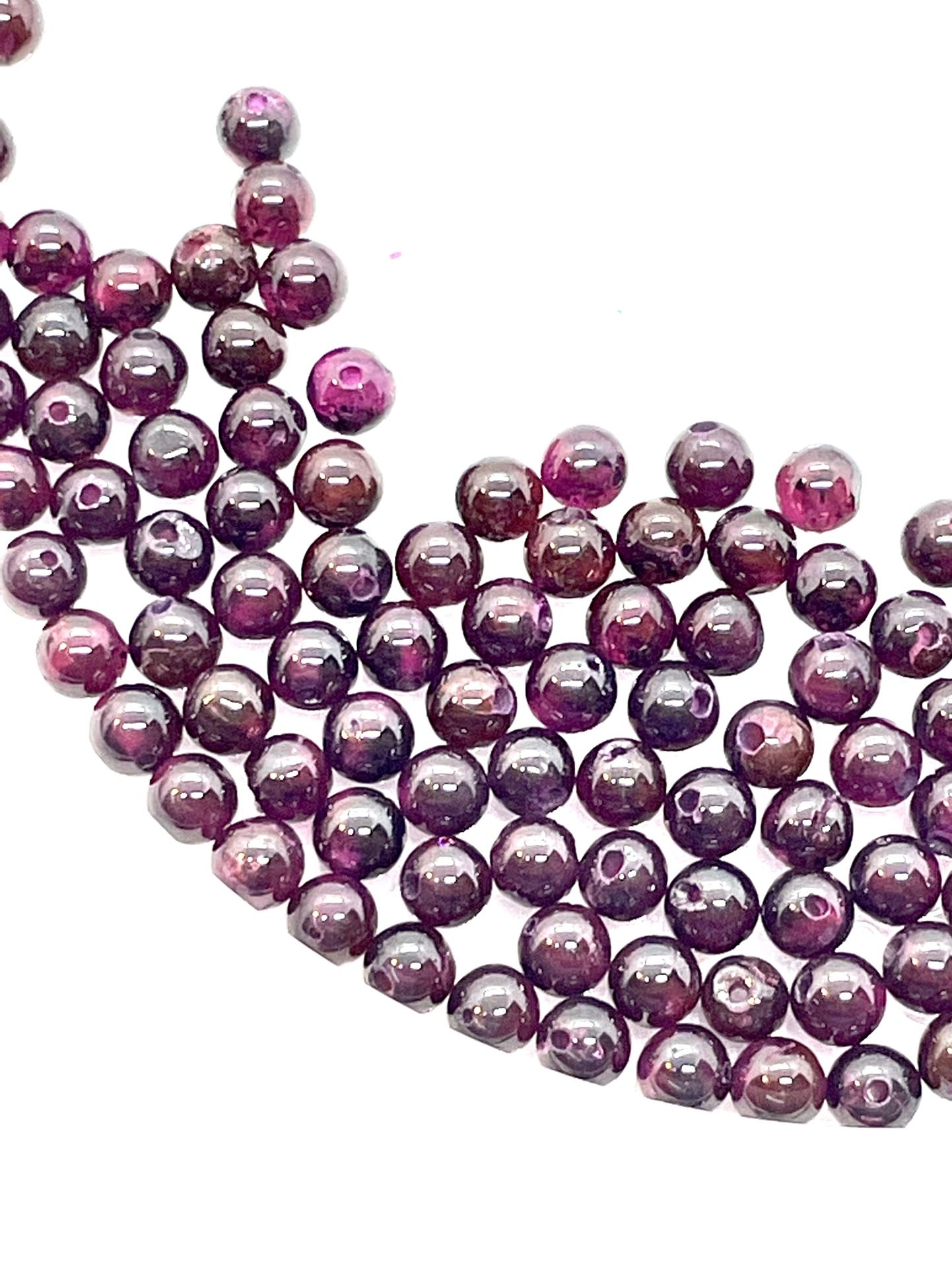 105 Round Garnet Beads