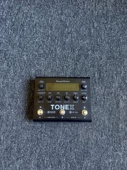 IK Multimedia ToneX