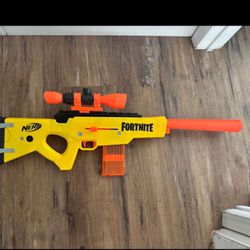 Nerf Fornite Gun Comes With A Bullet 