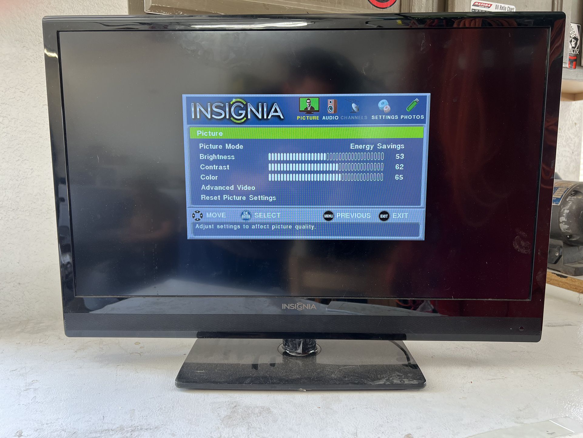 32 Inch LCD TV