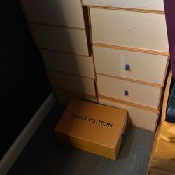 LOUIS VUITTON BOX