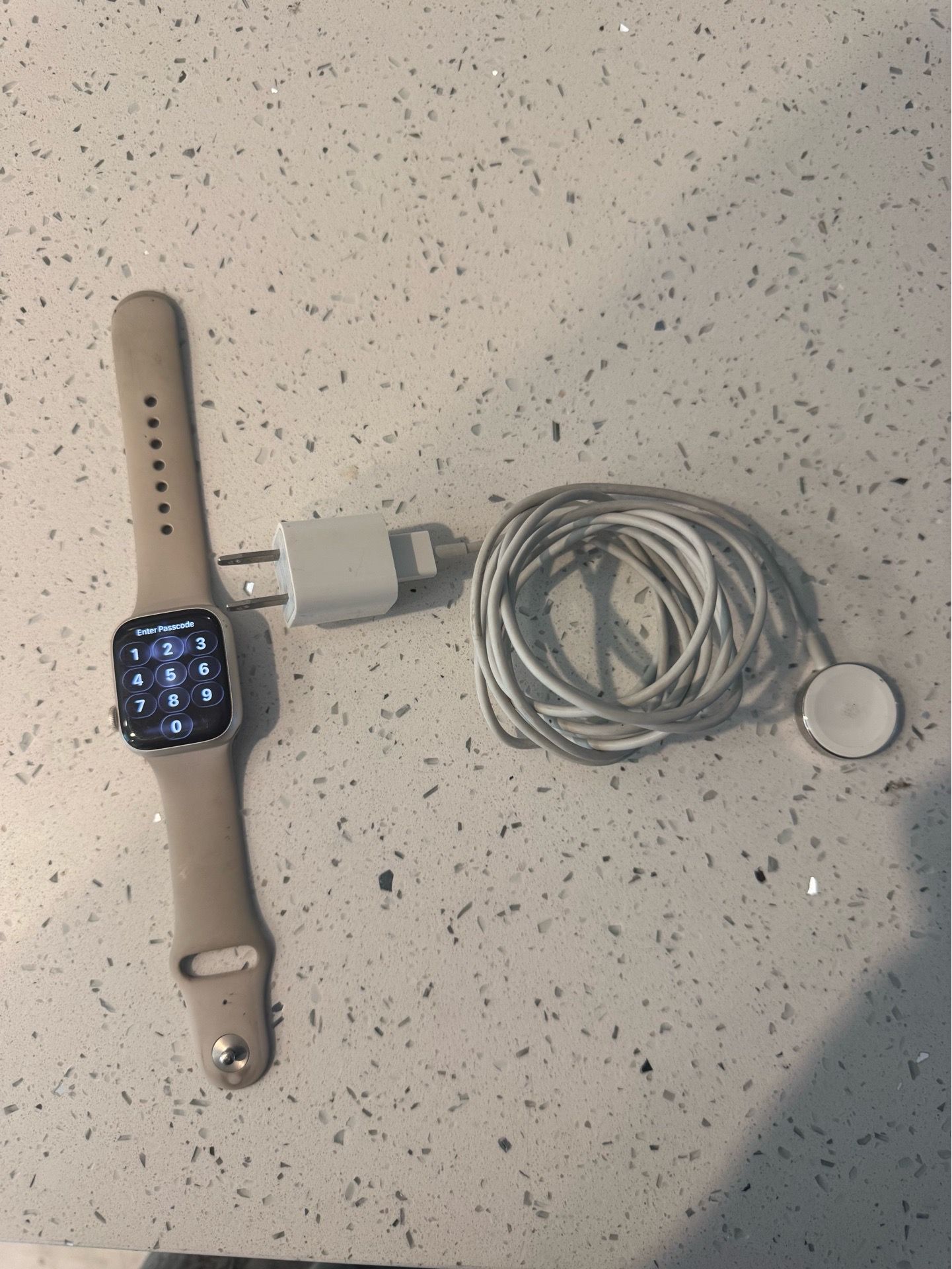 Apple Watch 64gb Series 9 with charger