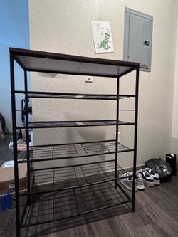 Shoe rack