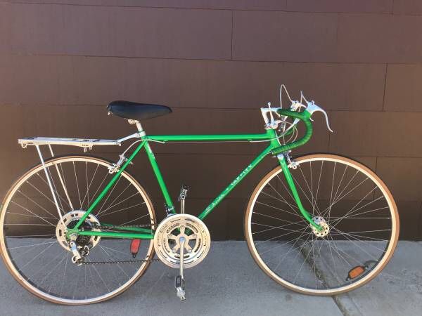 Schwinn Varsity 10-Speed