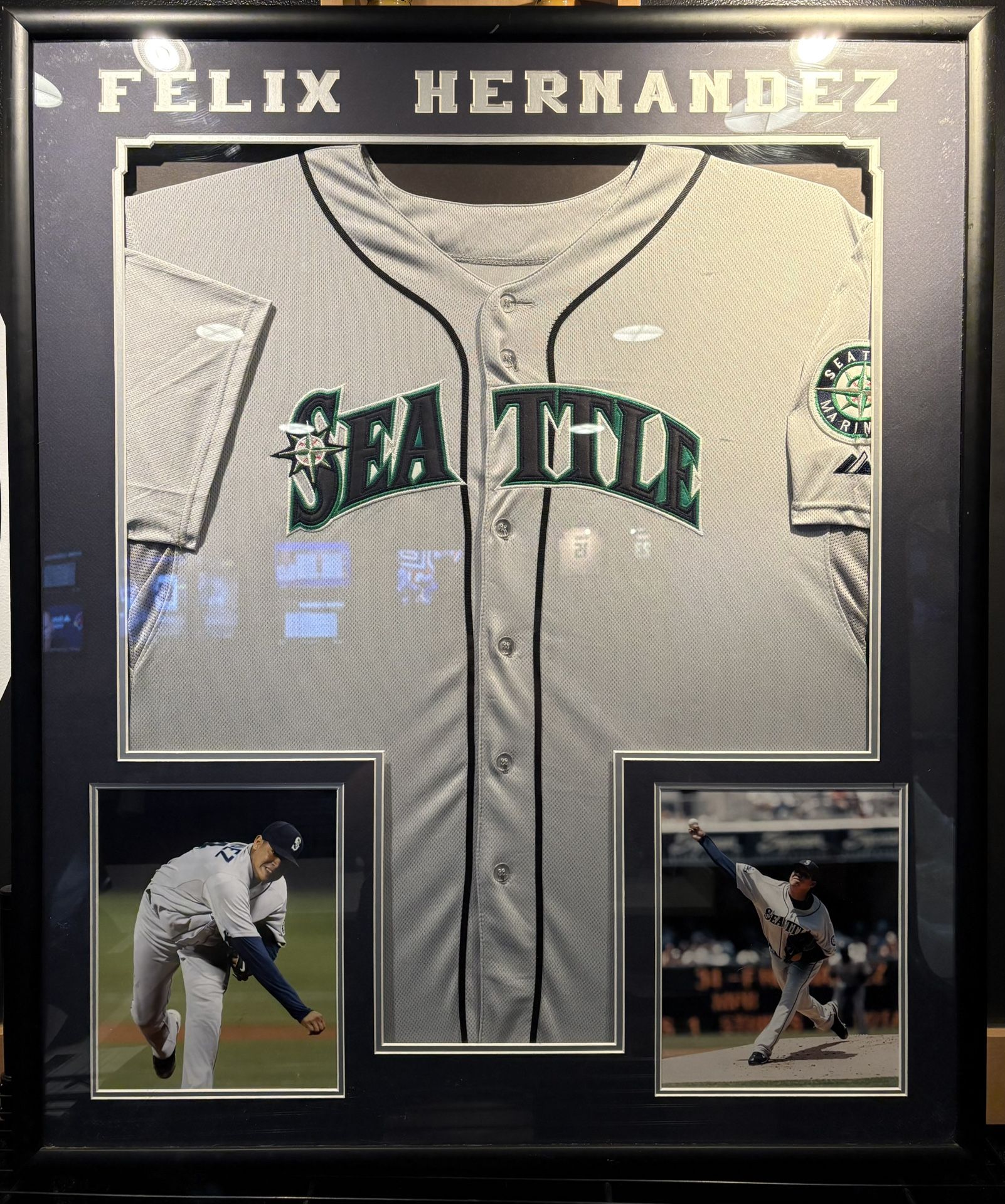 Framed Hernandez Jersey