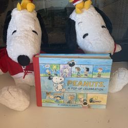 Snoopy And Peanuts Christmas Plushies And Pop Up Book