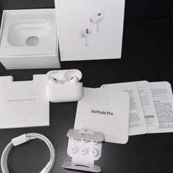Apple AirPod Pros (2nd Generation)
