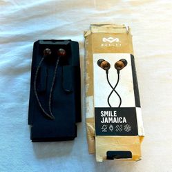 House of Marley Wooden earbuds 