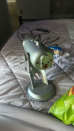 blue microphone
