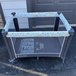 Baby Trend Lil Snooze Deluxe II Nursery Center Playard Only , Grey