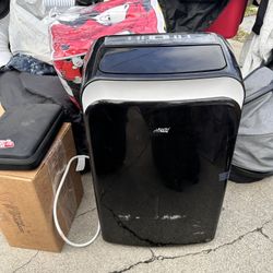 Arctic King Air Conditioner / Heater